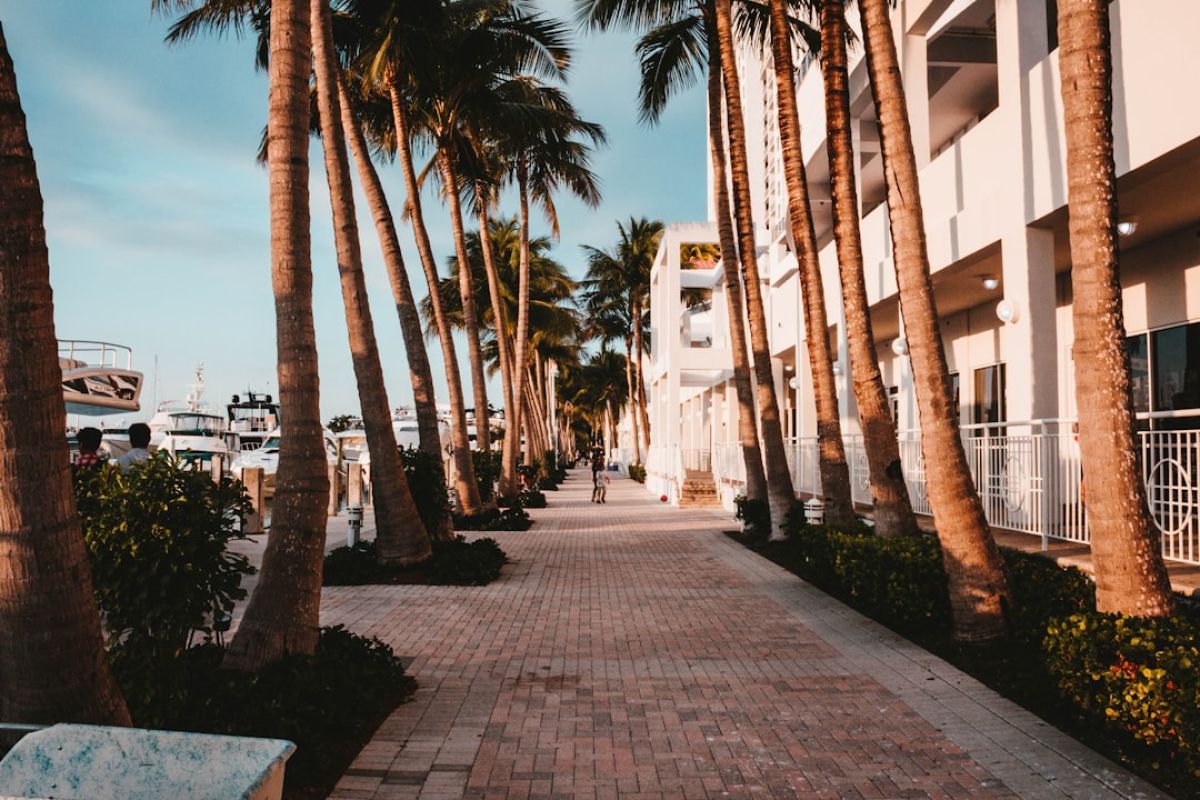 Is Naples the Best Place to Retire on the Gulf Coast? 1 featured 1751133128.640799 29d0c9ff Is Naples the Best Place to Retire on the Gulf Coast?