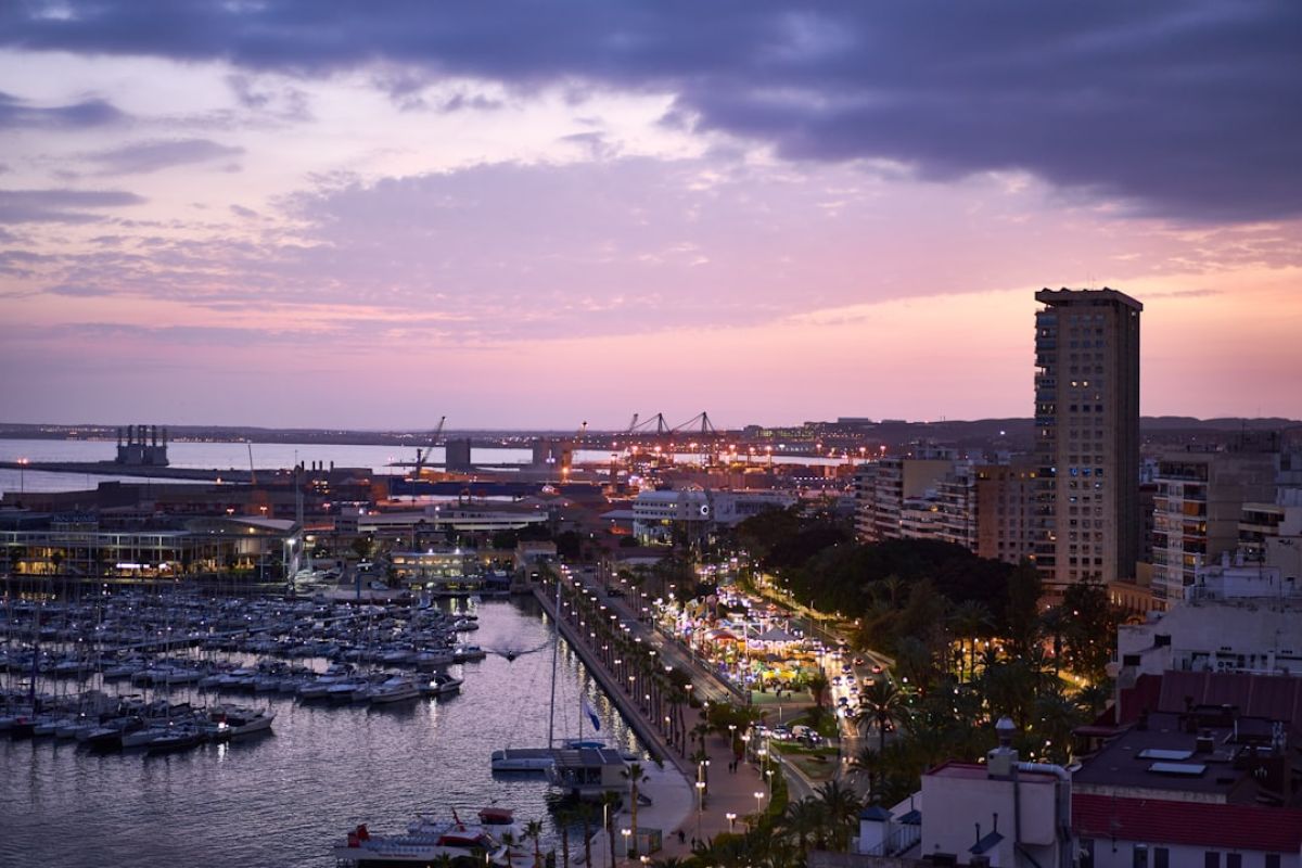 Naples Weather Update 1 featured 1751068303.416351 3a107978 Naples Weather Update