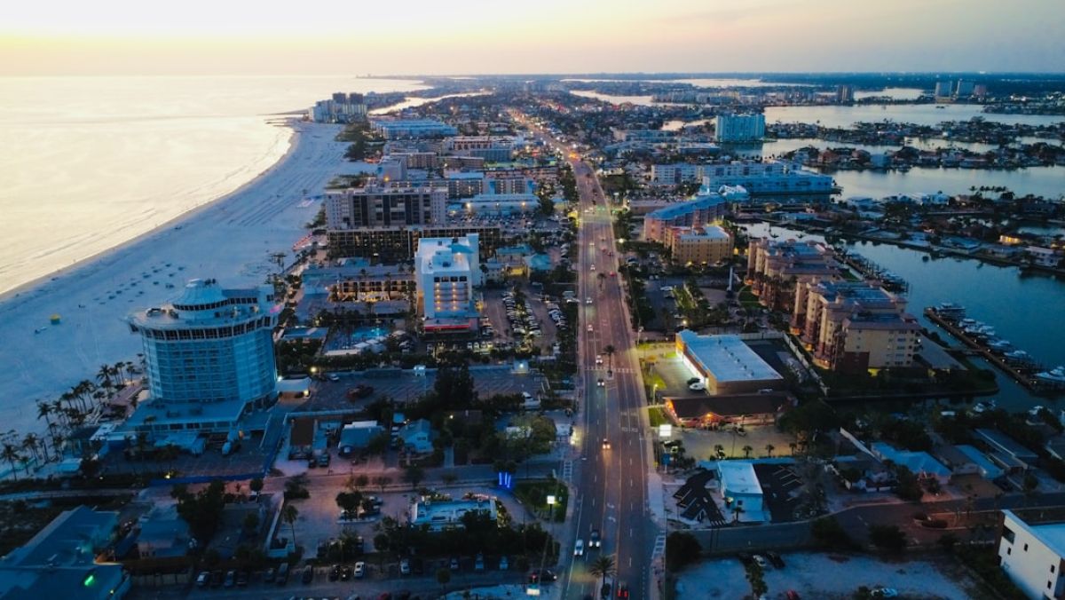 Naples Braces for Potential July 4th Hurricane Impact 1 featured 1751633560.479567 44ffcc4b Naples Braces for Potential July 4th Hurricane Impact