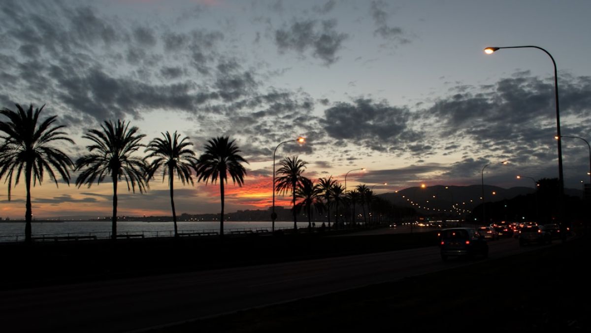 Naples Weather Update 1 featured 1751298768.506383 4da6a0ad Naples Weather Update