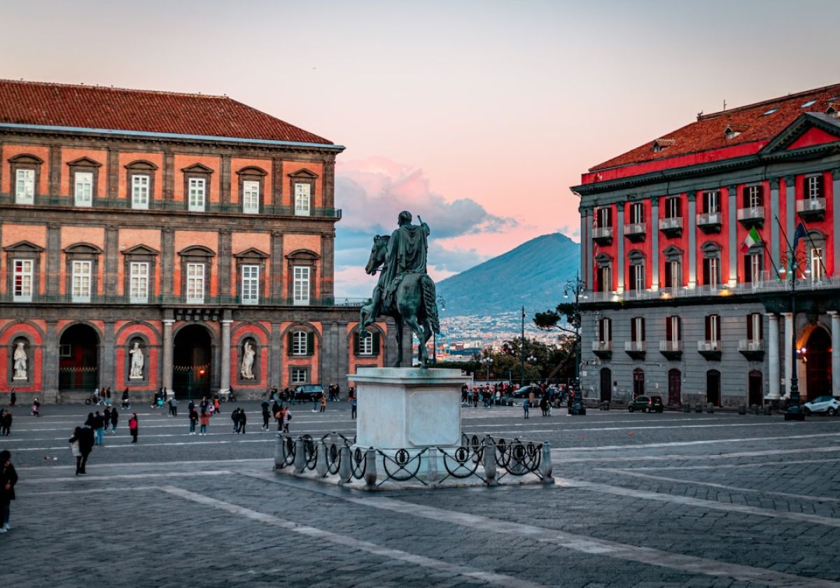 Porsche Makes Naples Debut 1 featured 1751028726.174287 62fa3457 Porsche Makes Naples Debut