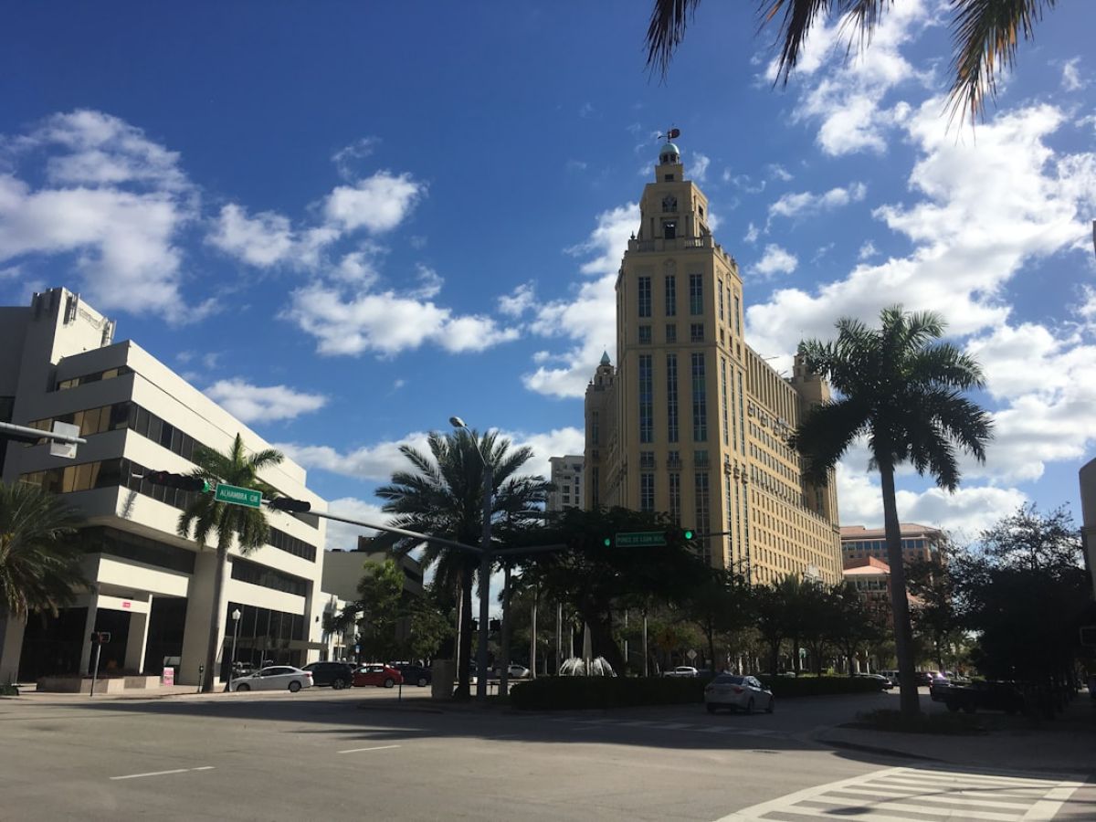 Laugh Riot Hits Naples! 1 featured 1751154728.15788 6bfa630f Laugh Riot Hits Naples!