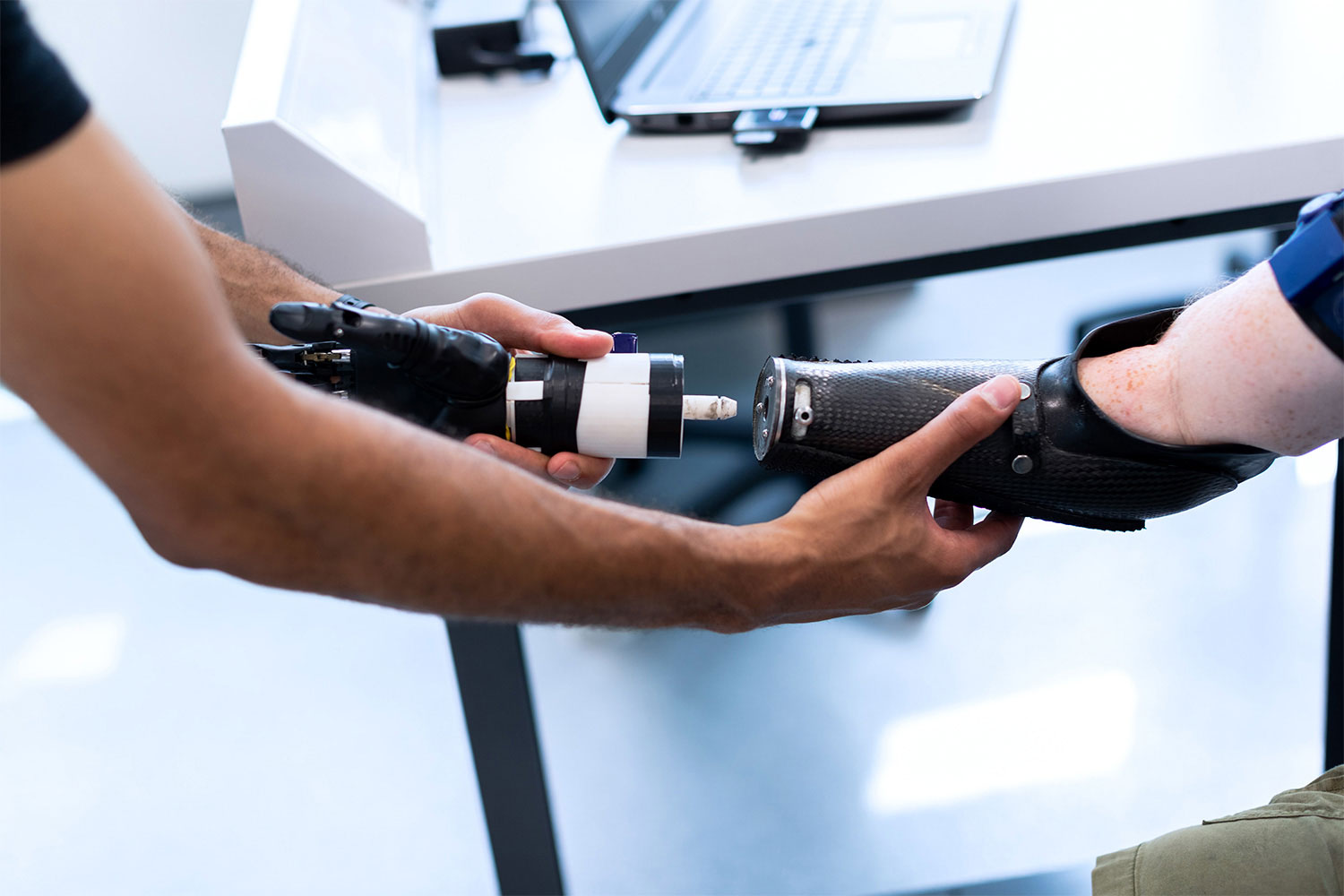 New progress in research for artificial intelligence in robotic prosthetics 3 technology post new progress in research for artificial intelligence image 02 New progress in research for artificial intelligence in robotic prosthetics